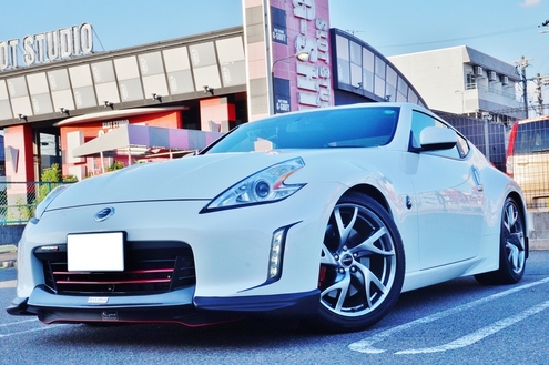 フェアレディZ34をスポーティにローダウン(HKS ハイパーマックスIV GT